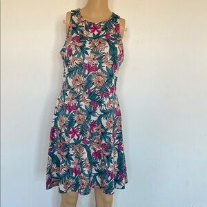 Floral Sleeveless Dress - Multicolor